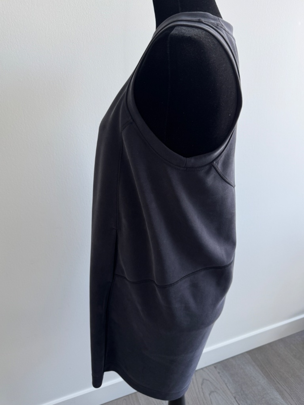 Lululemon Sleeveless Tank Shift Dress with Pockets Black / Graphite - Picture 3 of 4